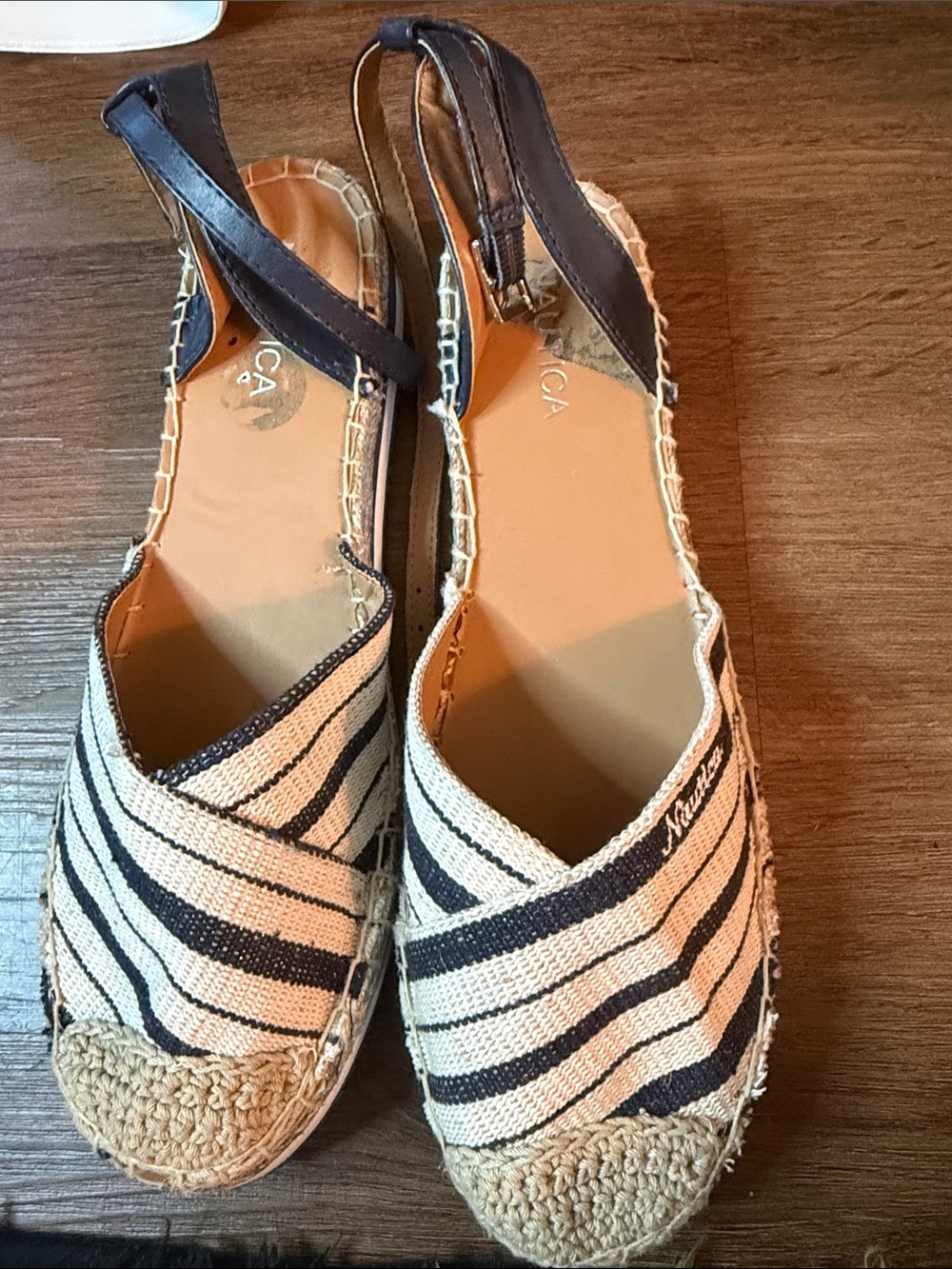 Nautica Striped Espadrille Slingback Flats in Navy and Natural size US 10